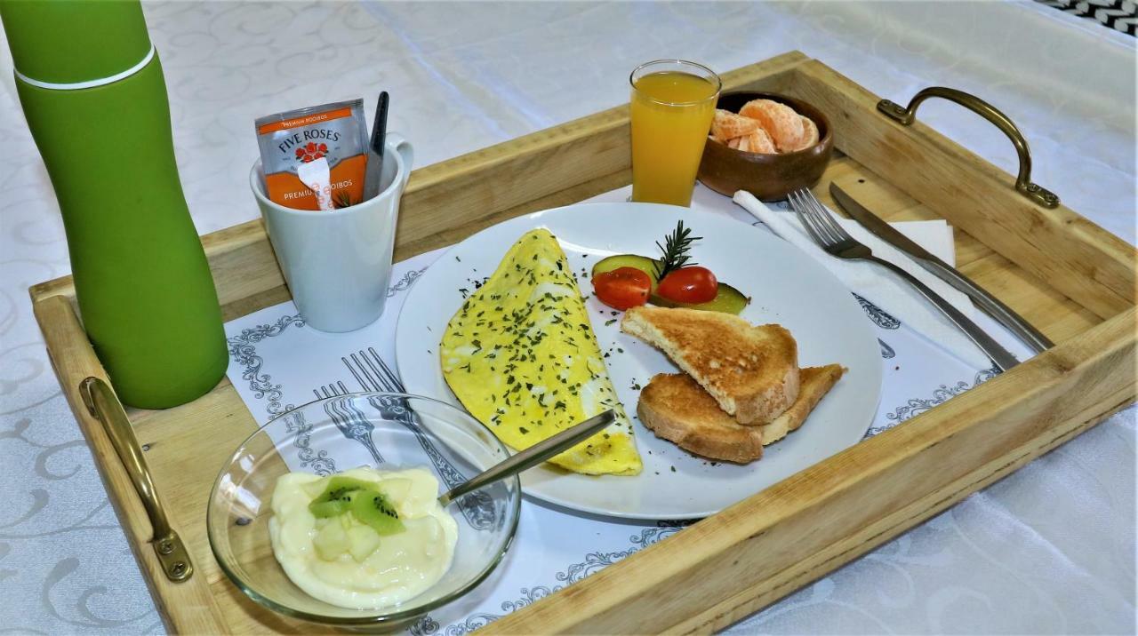Tiende Laan Bed & Breakfast And Self-Catering Уолфиш Бей Екстериор снимка